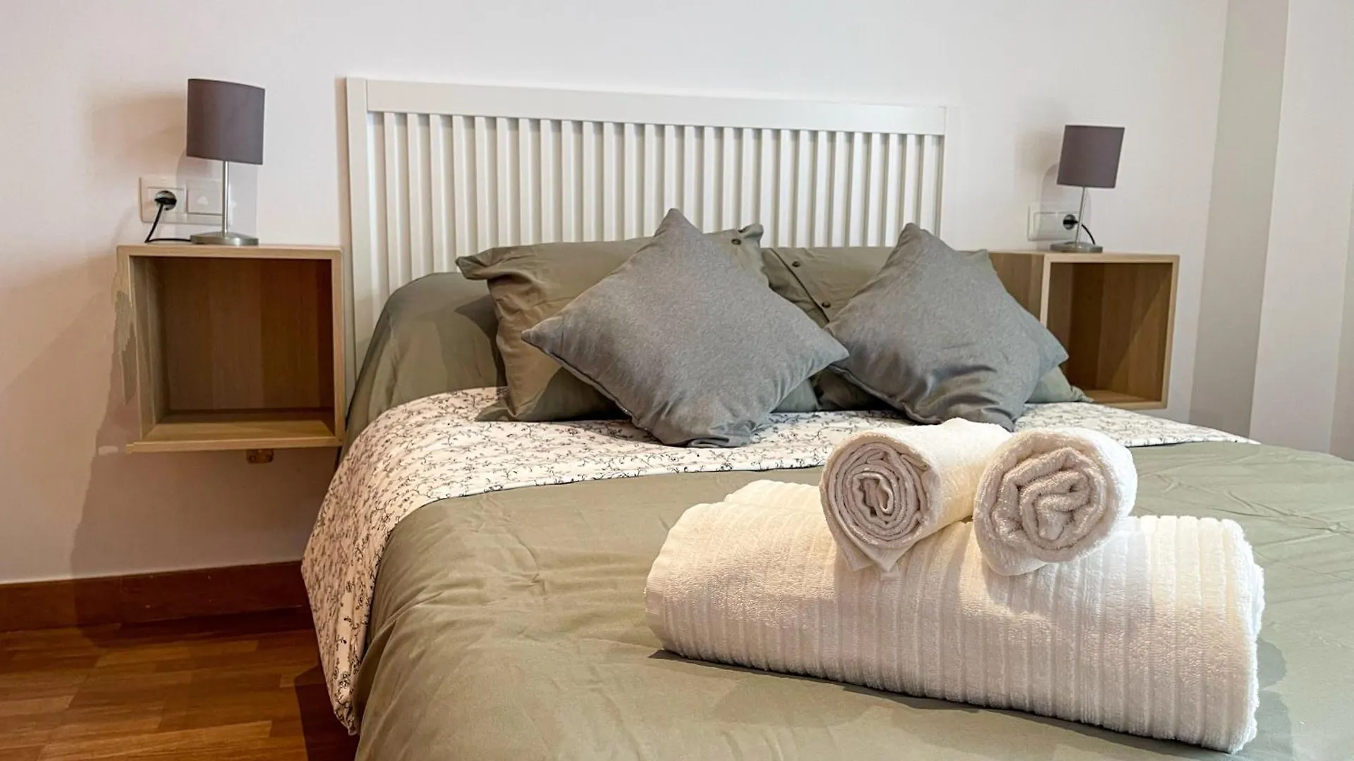 ᔓ Alameda De Capuchinos By Dv Properties ᔕ Malaga 0*,